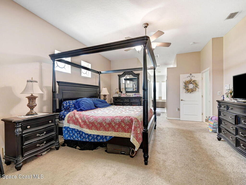 393 Farley Street, Palm Bay, FL 32908