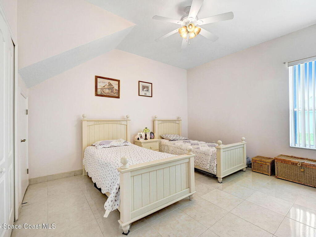 393 Farley Street, Palm Bay, FL 32908