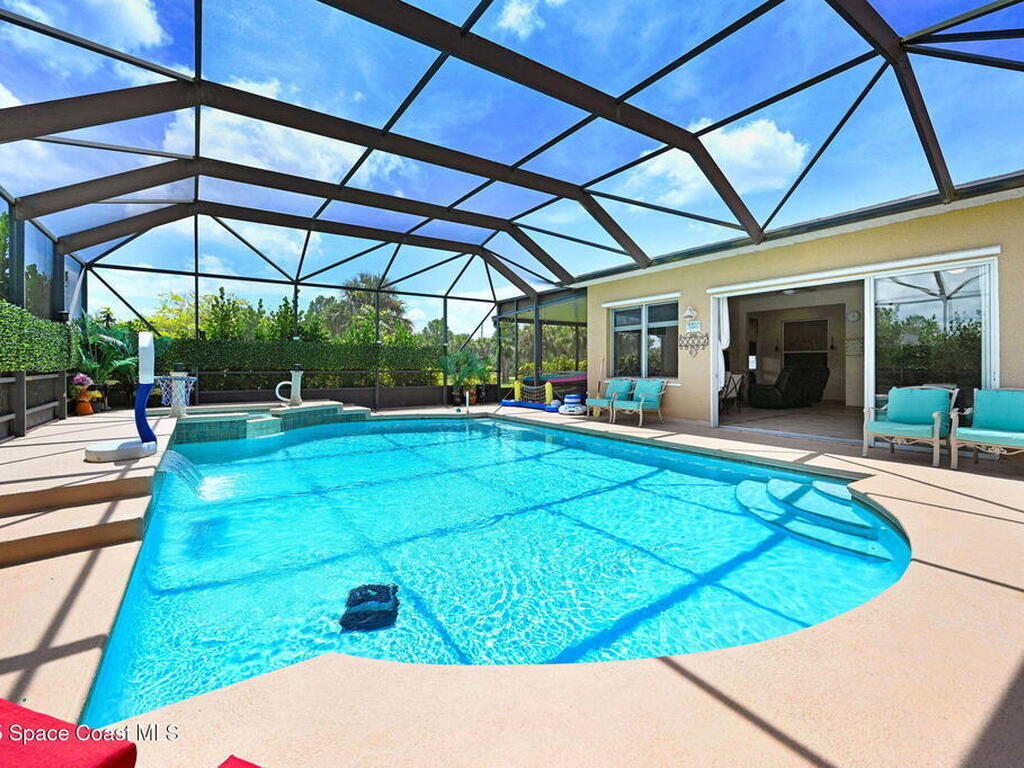 393 Farley Street, Palm Bay, FL 32908