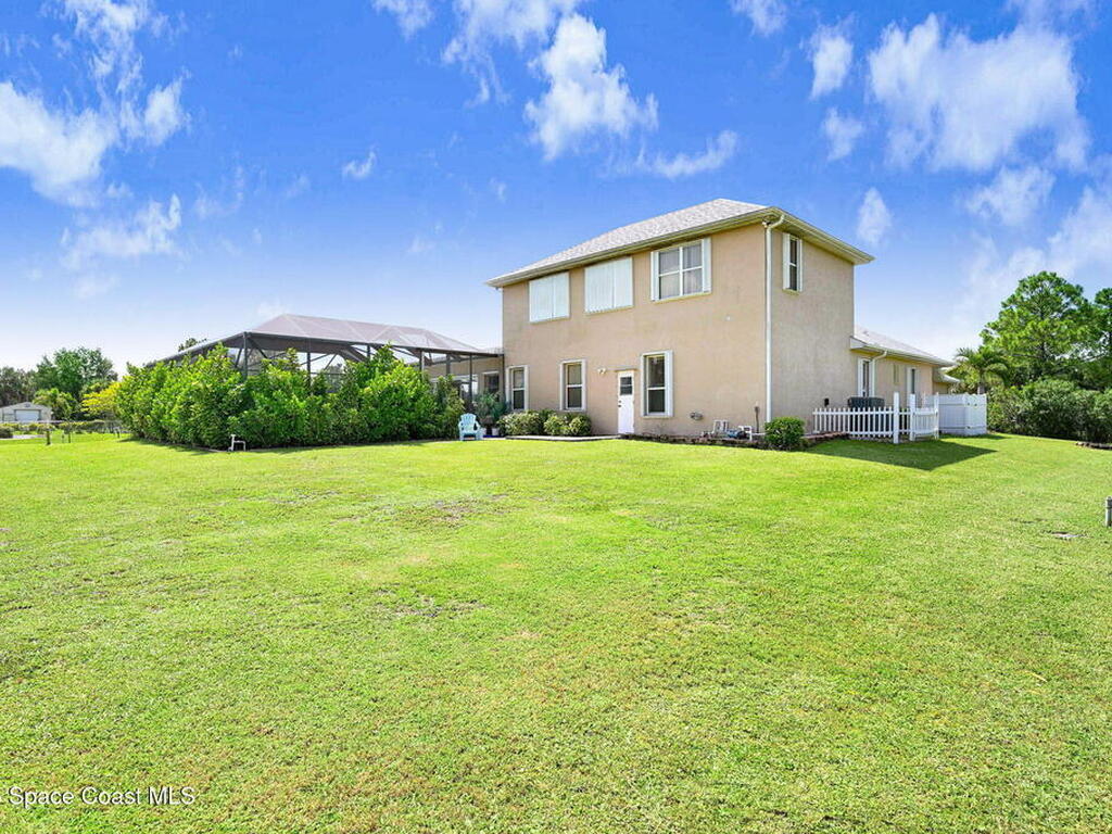 393 Farley Street, Palm Bay, FL 32908