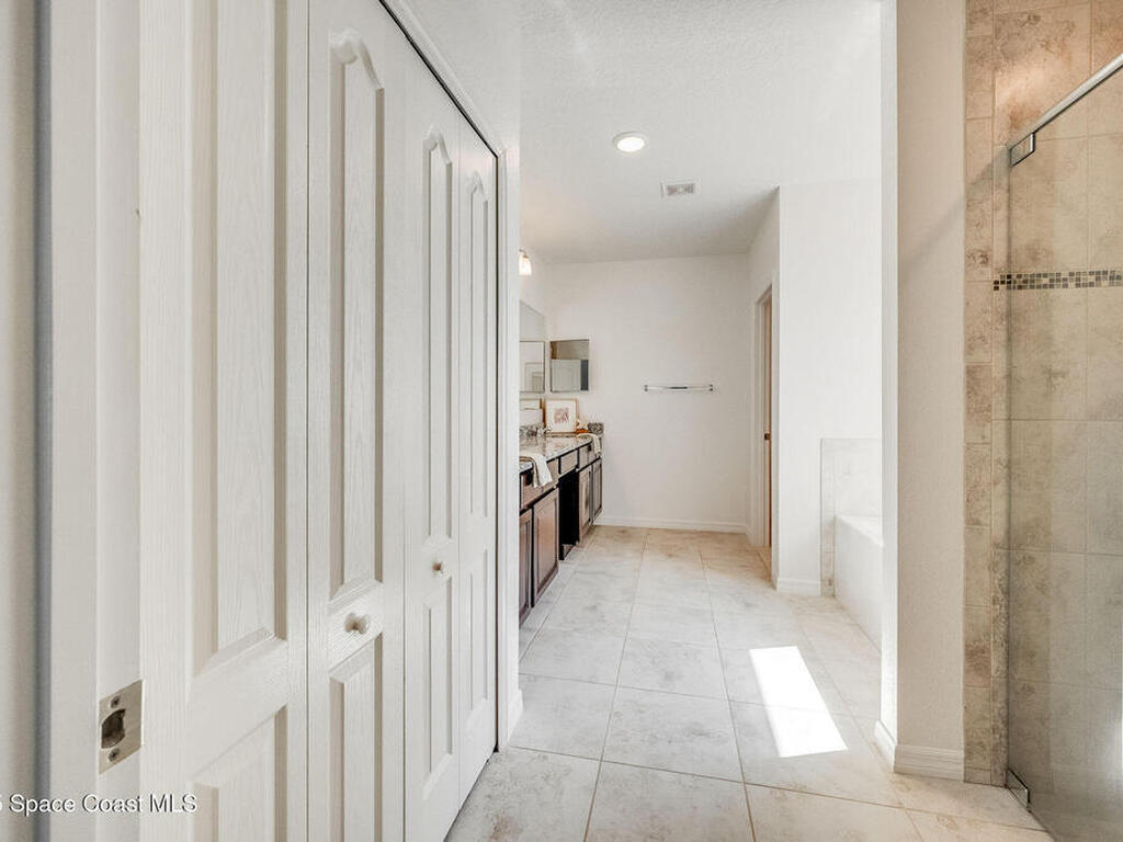 920 Bear Lake Drive, Rockledge, FL 32955