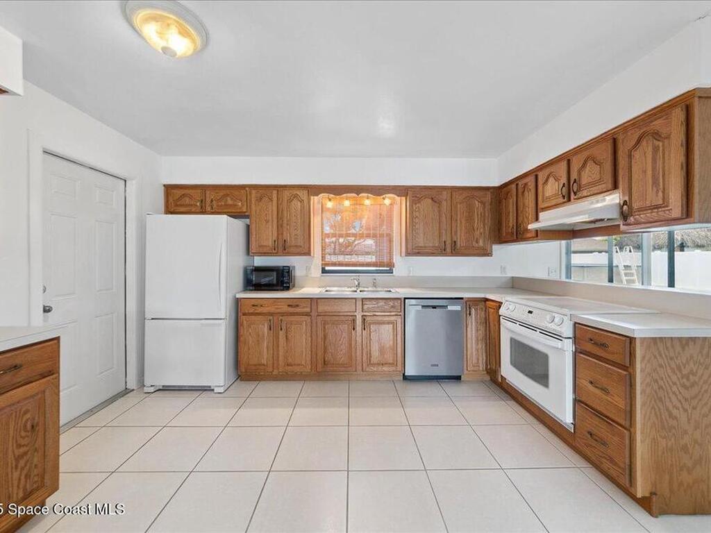 474 Newfound Harbor Drive, Merritt Island, FL 32952