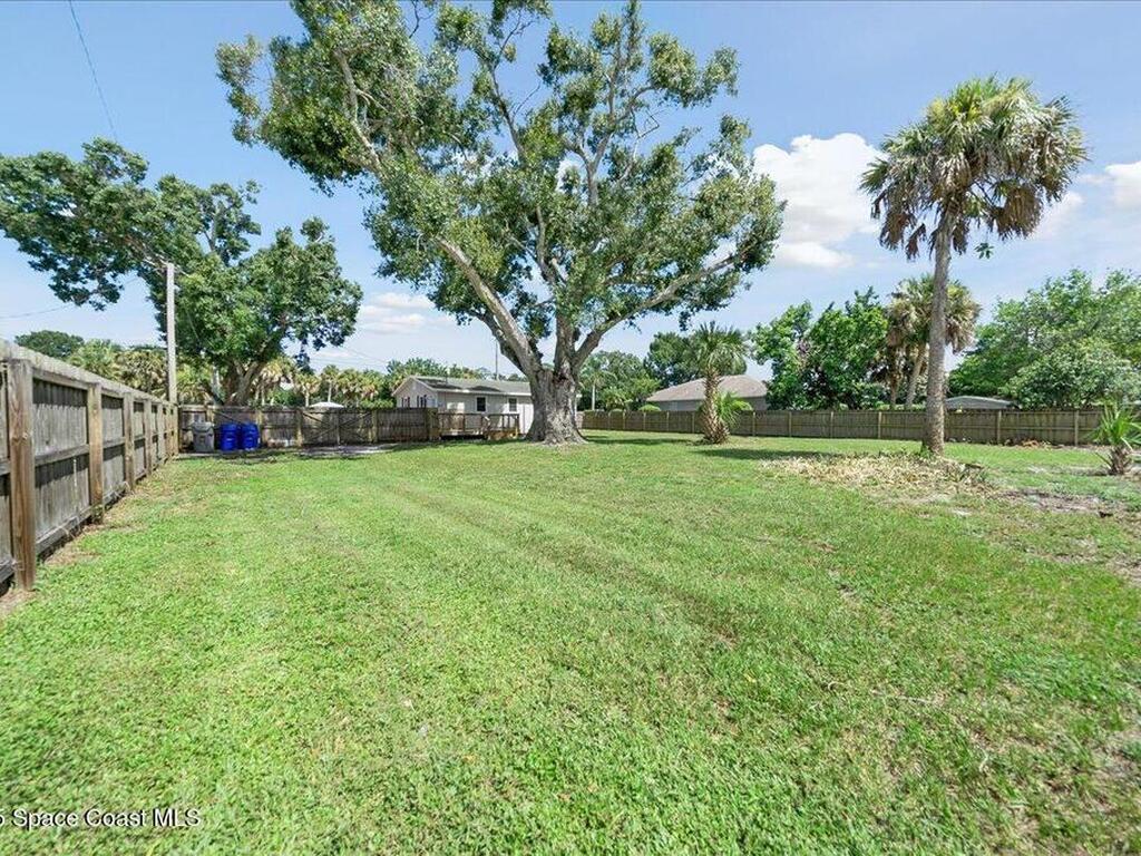 1005 20th Avenue, Vero Beach, FL 32960