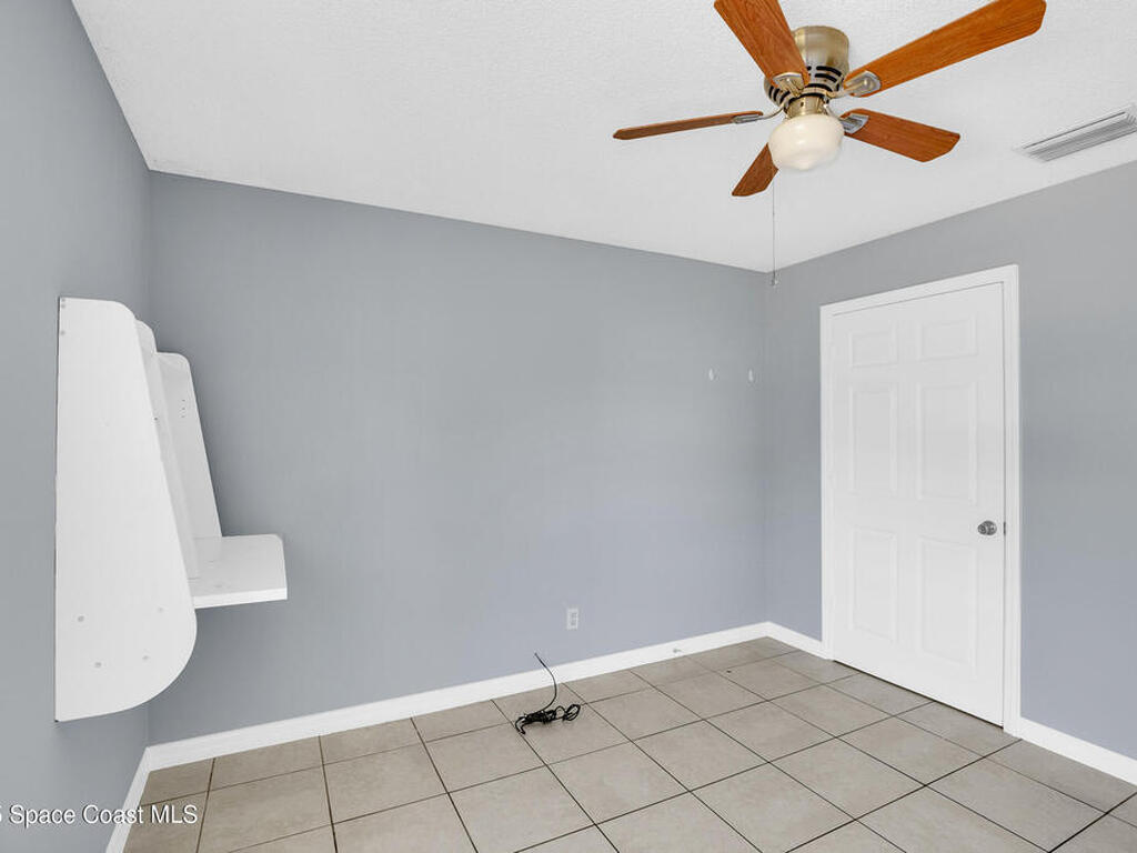 706 Wisteria Avenue, Fort Pierce, FL 34982