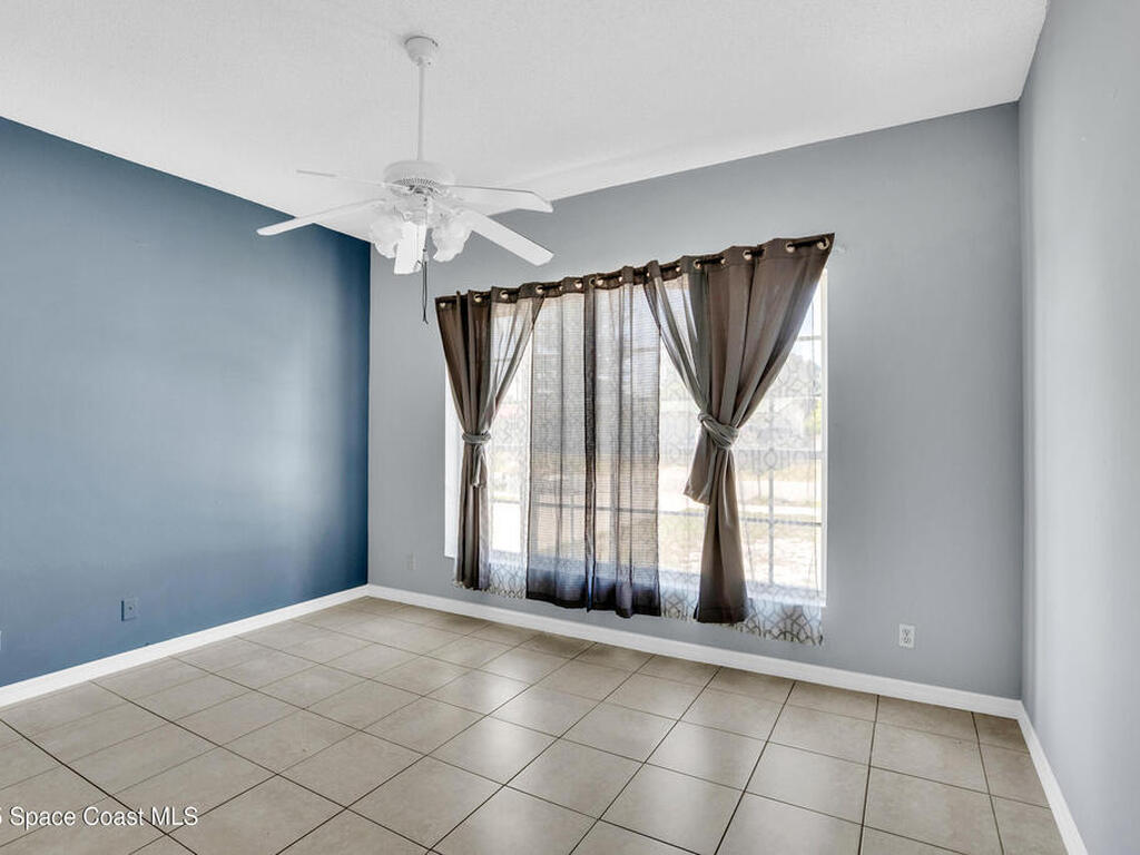 706 Wisteria Avenue, Fort Pierce, FL 34982