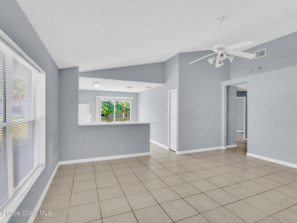 706 Wisteria Avenue, Fort Pierce, FL 34982