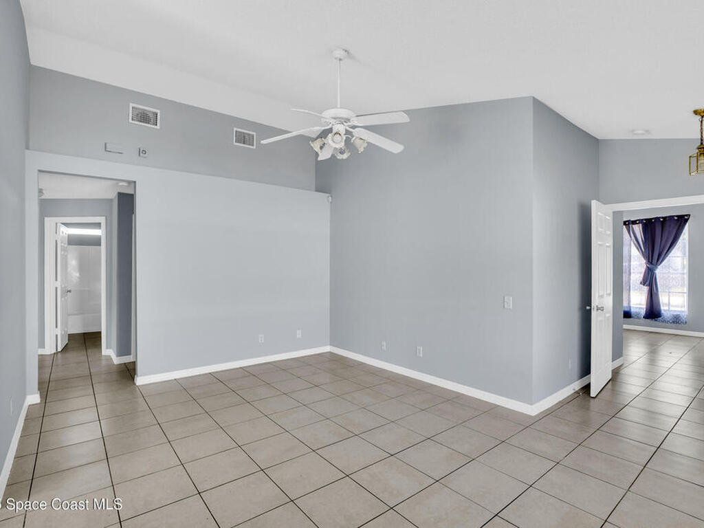 706 Wisteria Avenue, Fort Pierce, FL 34982