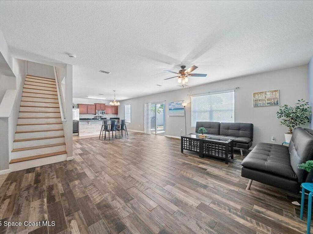 2007 Elkins Point Drive, Melbourne, FL 32935