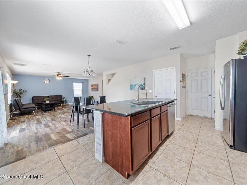 2007 Elkins Point Drive, Melbourne, FL 32935