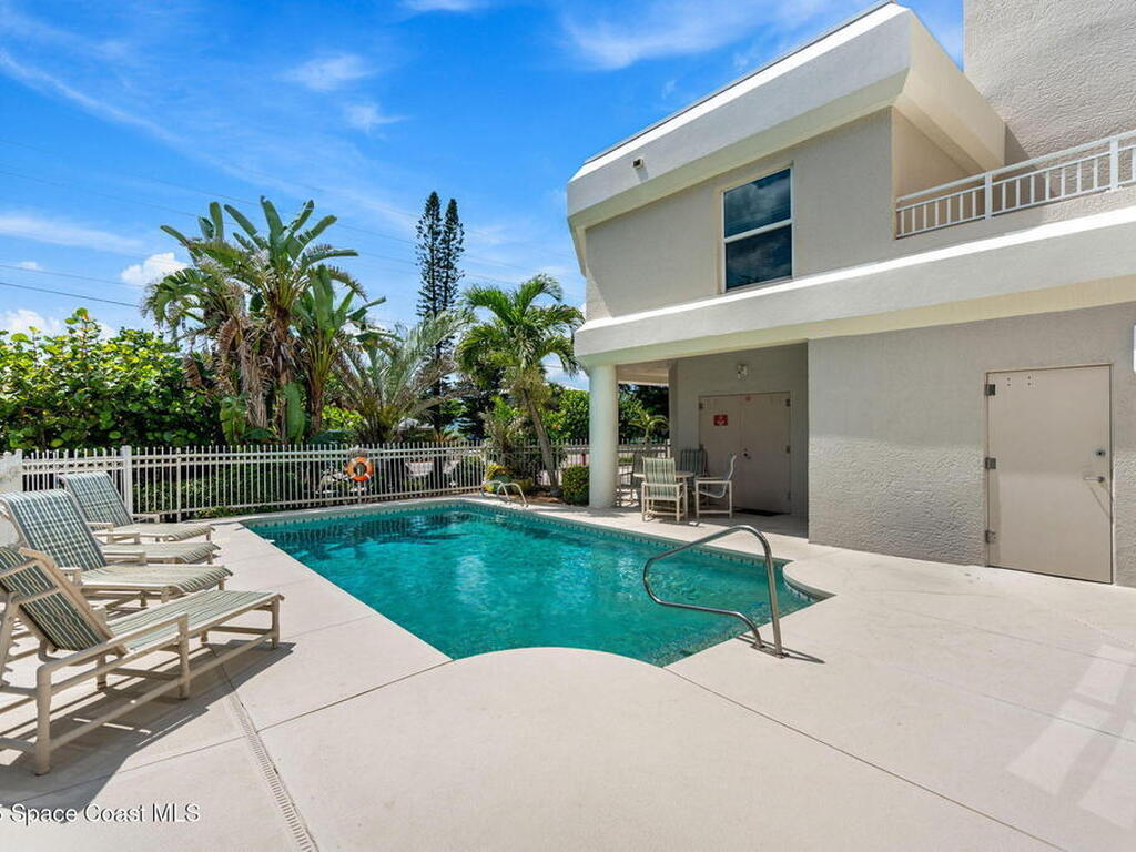 1155 S Atlantic Avenue, Cocoa Beach, FL 32931