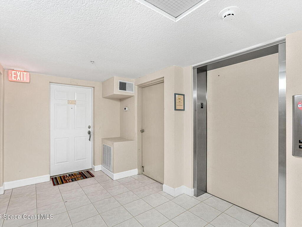 1155 S Atlantic Avenue, Cocoa Beach, FL 32931