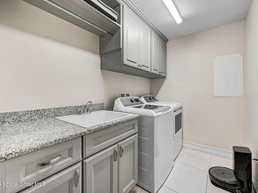 1435 S Harbor City Boulevard, Melbourne, FL 32901