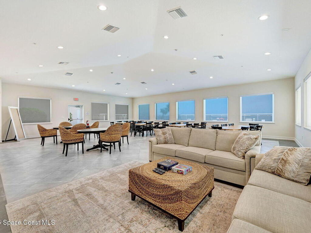 1435 S Harbor City Boulevard, Melbourne, FL 32901