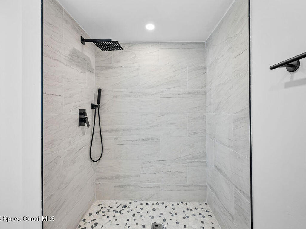 1700 Commodore Boulevard, Cocoa Beach, FL 32931