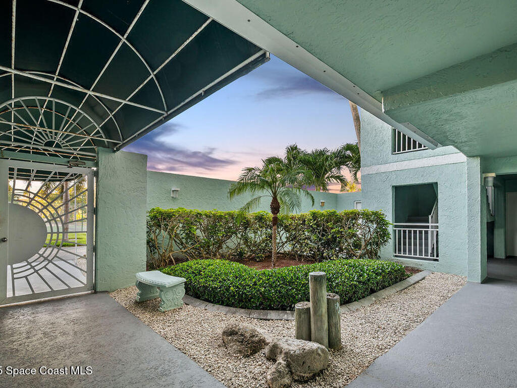 1700 Commodore Boulevard, Cocoa Beach, FL 32931