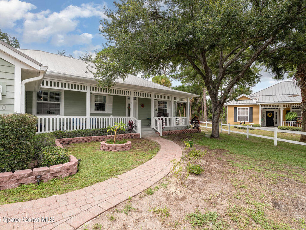 300 Enola Place, Merritt Island, FL 32953