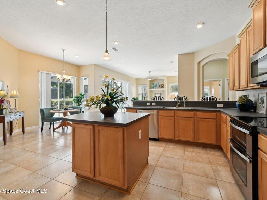 115 Ridgemont Circle, Palm Bay, FL 32909