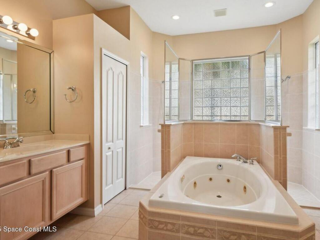 115 Ridgemont Circle, Palm Bay, FL 32909