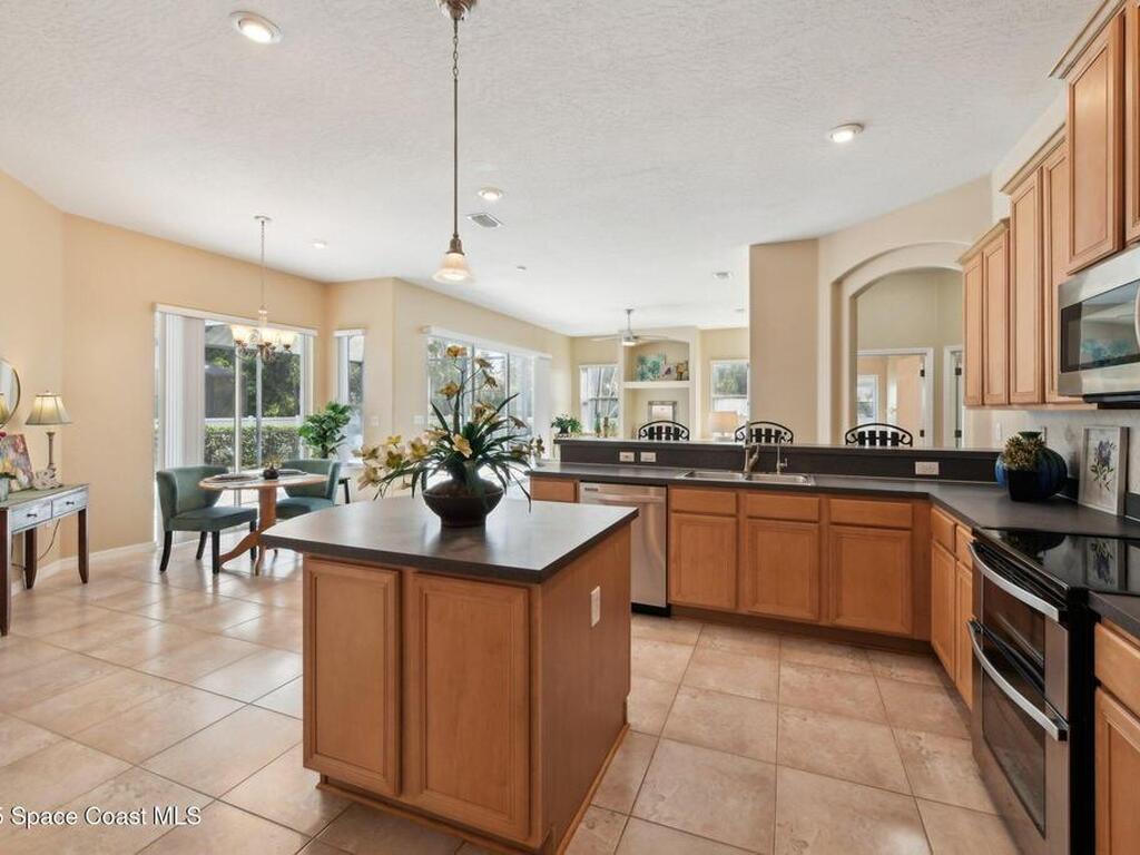 115 Ridgemont Circle, Palm Bay, FL 32909