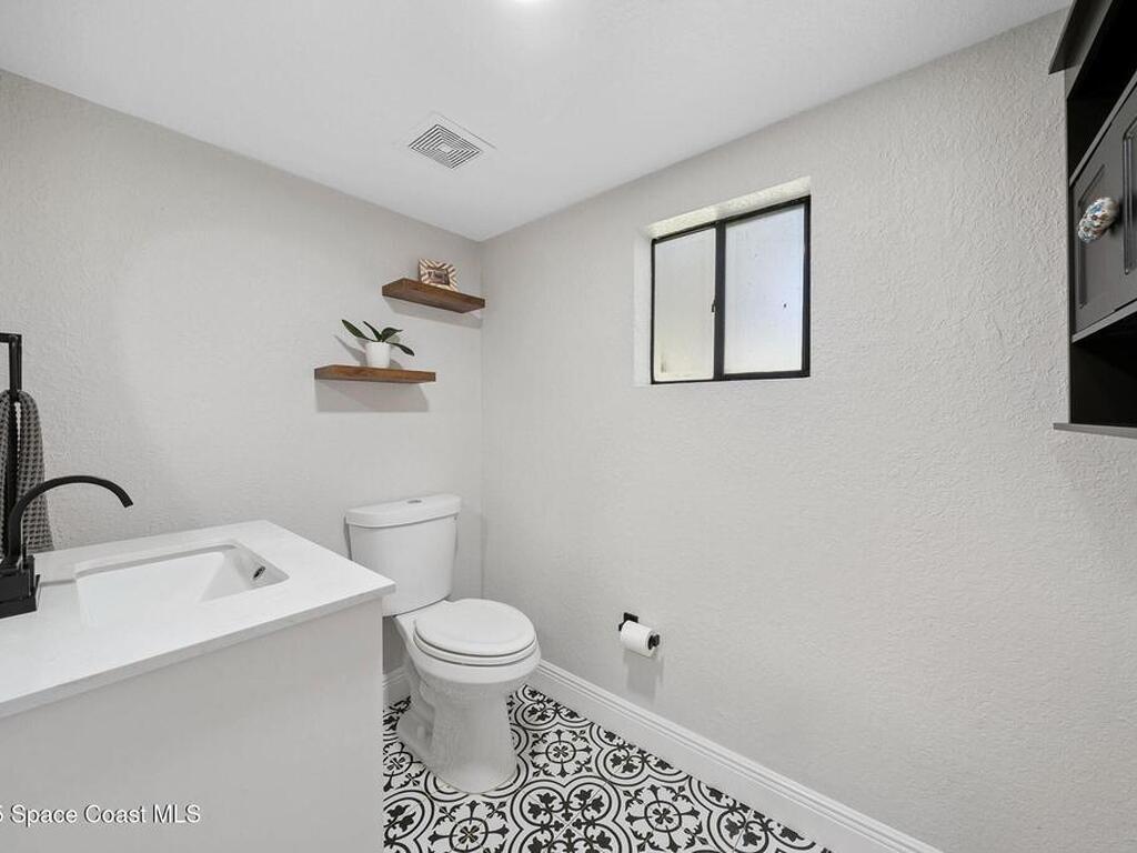 1325 Friday Road, Cocoa, FL 32926