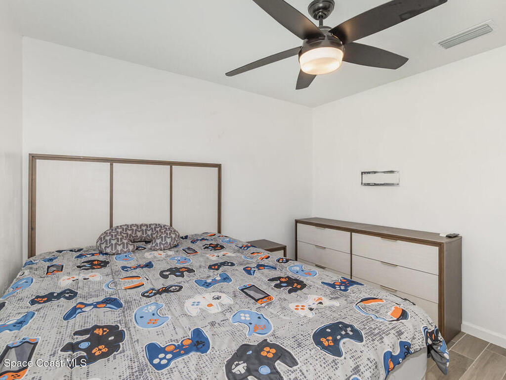 1534 Pine Street, Orlando, FL 32824