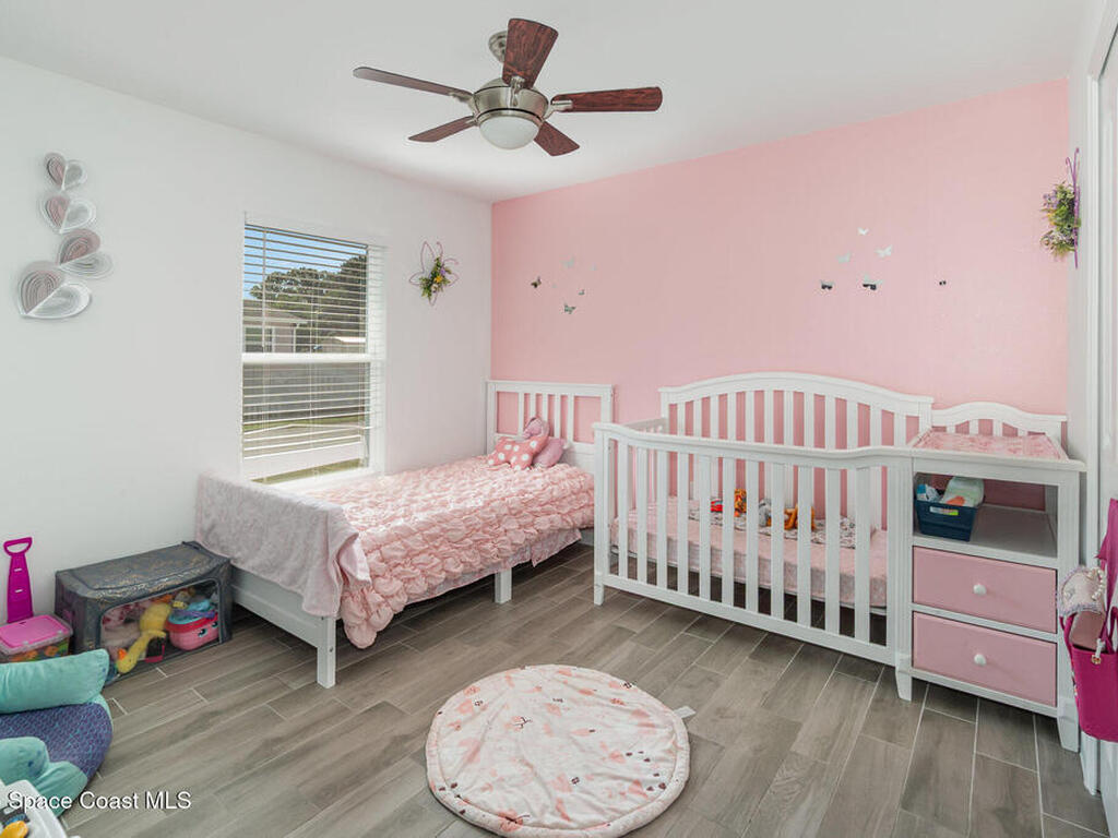 1534 Pine Street, Orlando, FL 32824