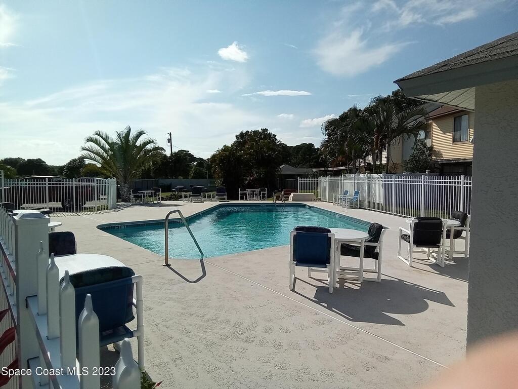 310 Sherwood Place, Merritt Island, FL 32953