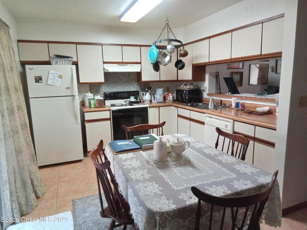 310 Sherwood Place, Merritt Island, FL 32953