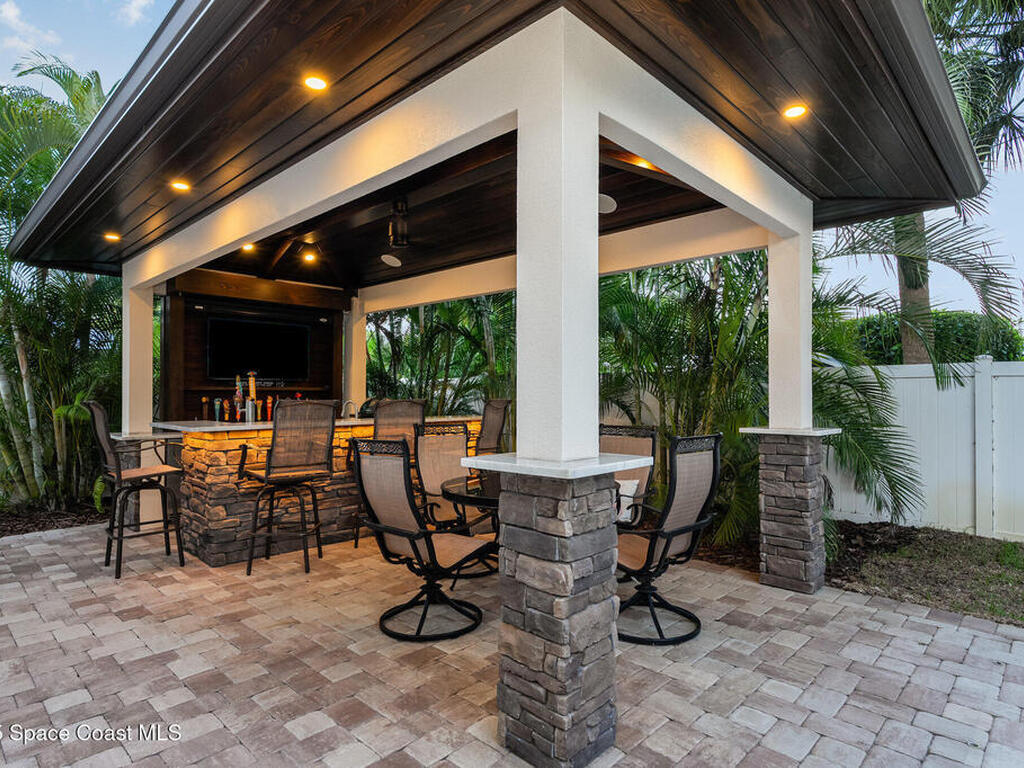 115 Enclave Avenue, Indian Harbour Beach, FL 32937