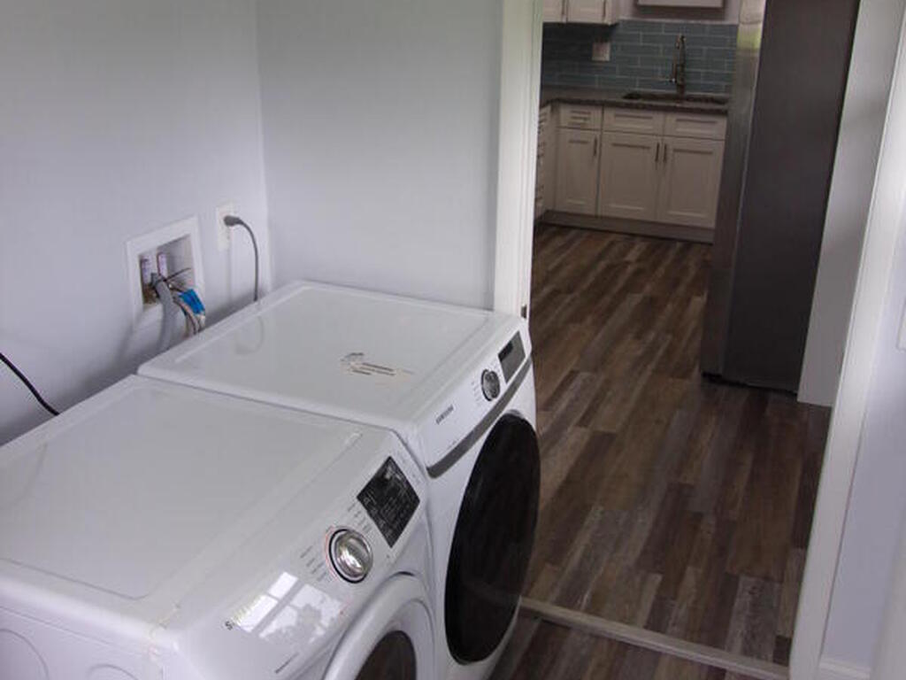 1240 N Singleton Avenue, Titusville, FL 32796