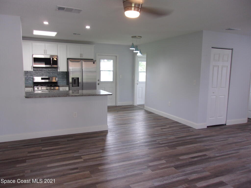 1240 N Singleton Avenue, Titusville, FL 32796