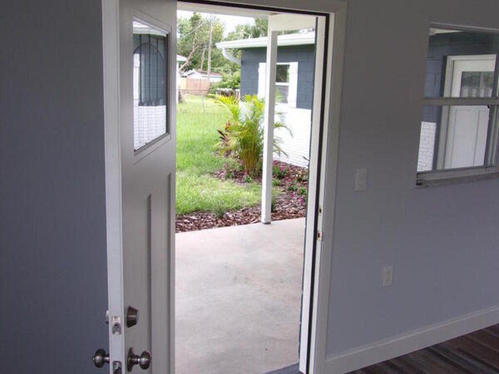 1240 N Singleton Avenue, Titusville, FL 32796