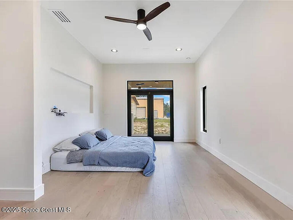 19925 Quinella Street Street, Orlando, FL 32833