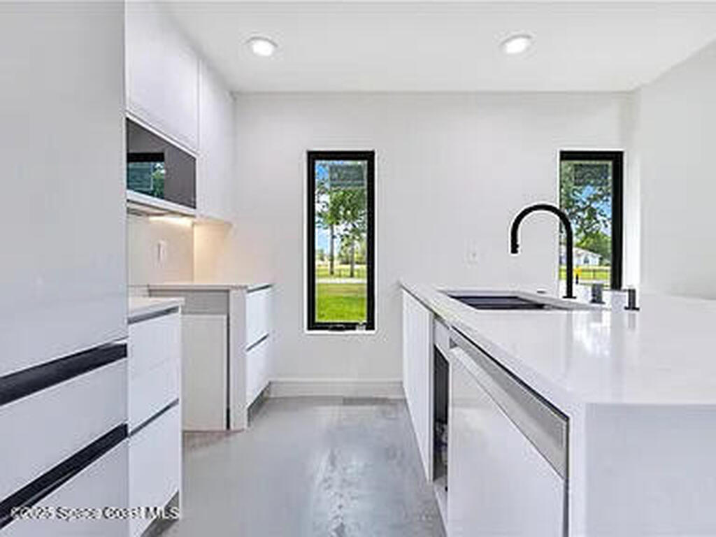 19925 Quinella Street Street, Orlando, FL 32833