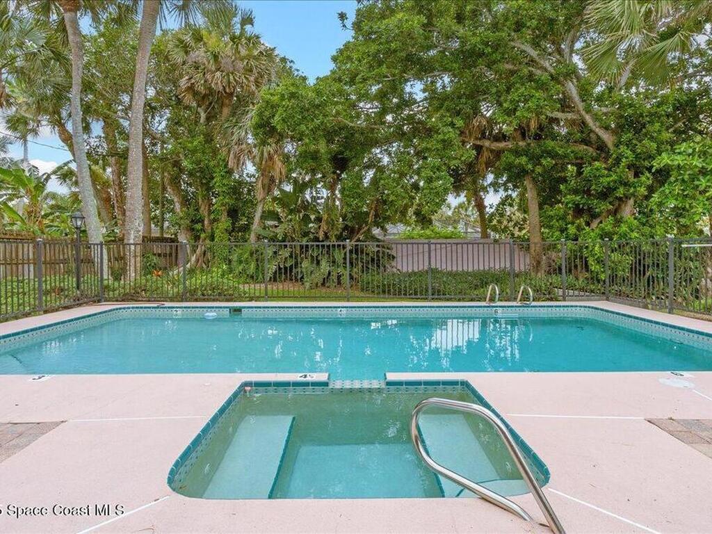 1510 S Miramar Avenue, Indialantic, FL 32903