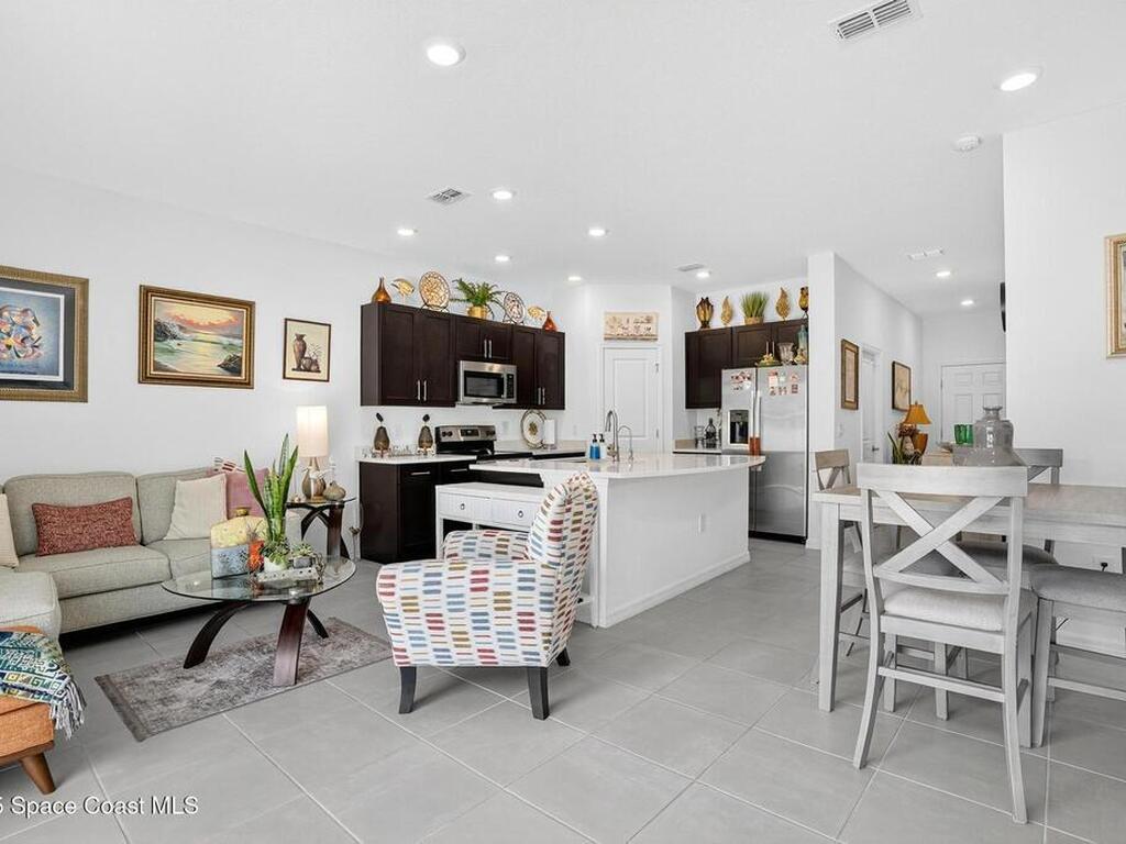 3570 Davenport Creek Court, Kissimmee, FL 34746