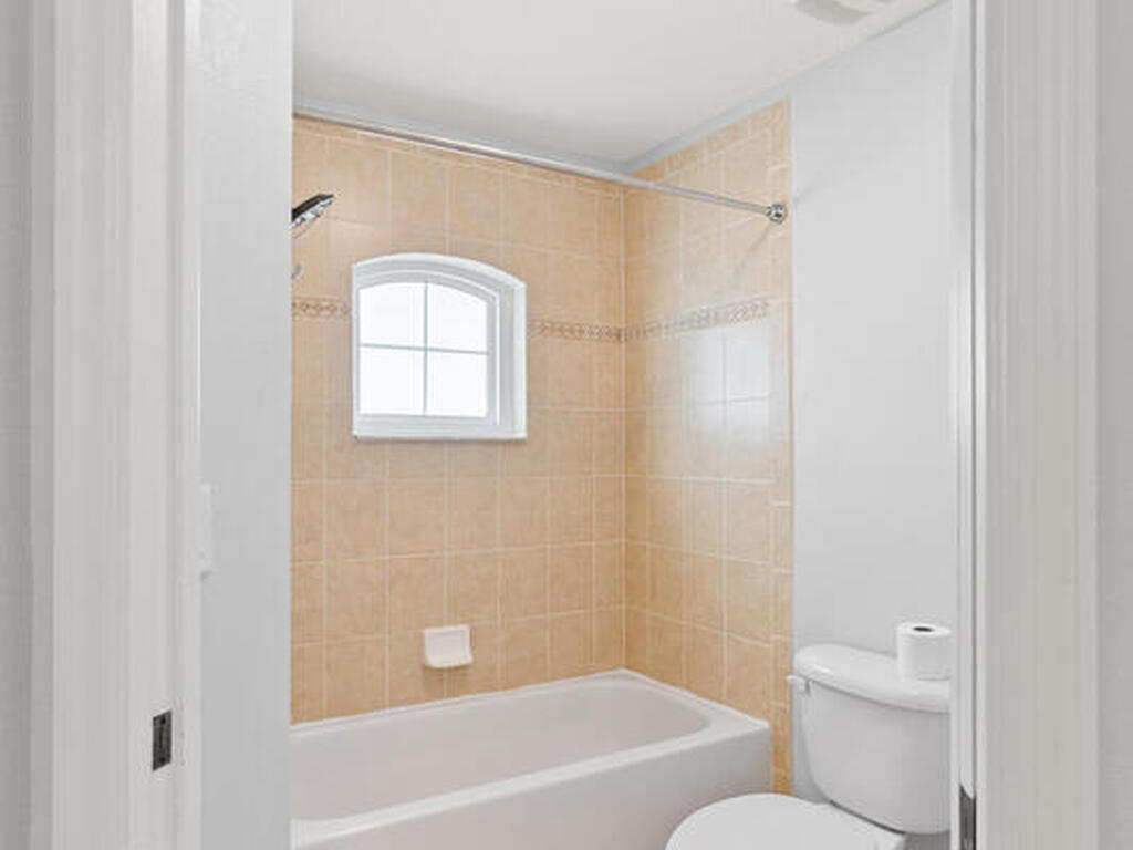 5720 Claiborne Street, Melbourne, FL 32940