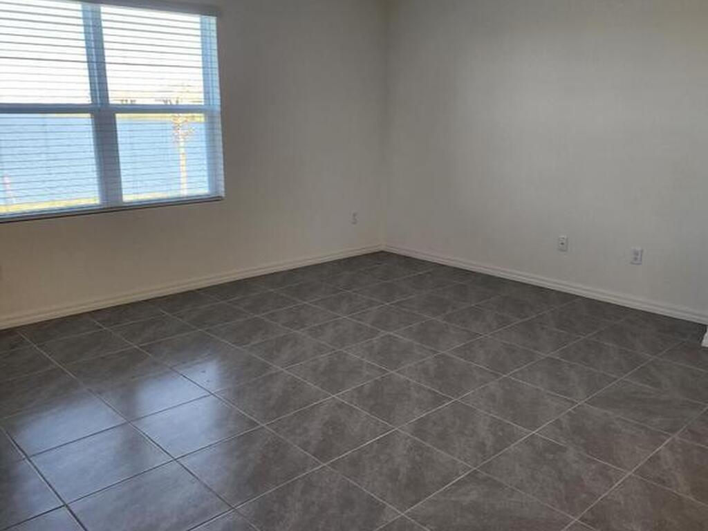 4946 Barr Street, West Melbourne, FL 32904