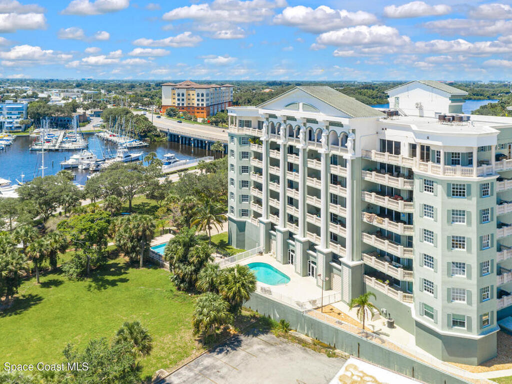 1211 E New Haven Avenue, Melbourne, FL 32901