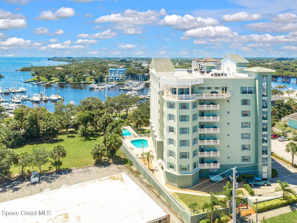 1211 E New Haven Avenue, Melbourne, FL 32901