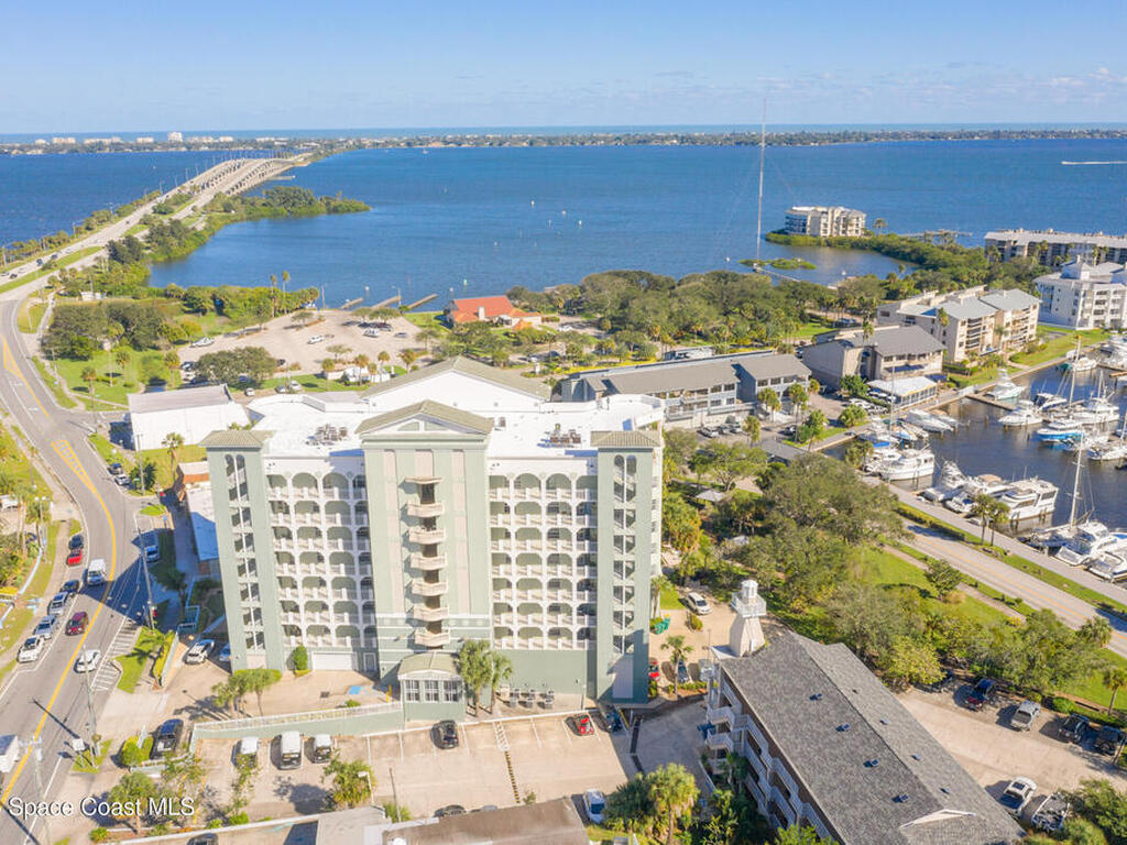 1211 E New Haven Avenue, Melbourne, FL 32901