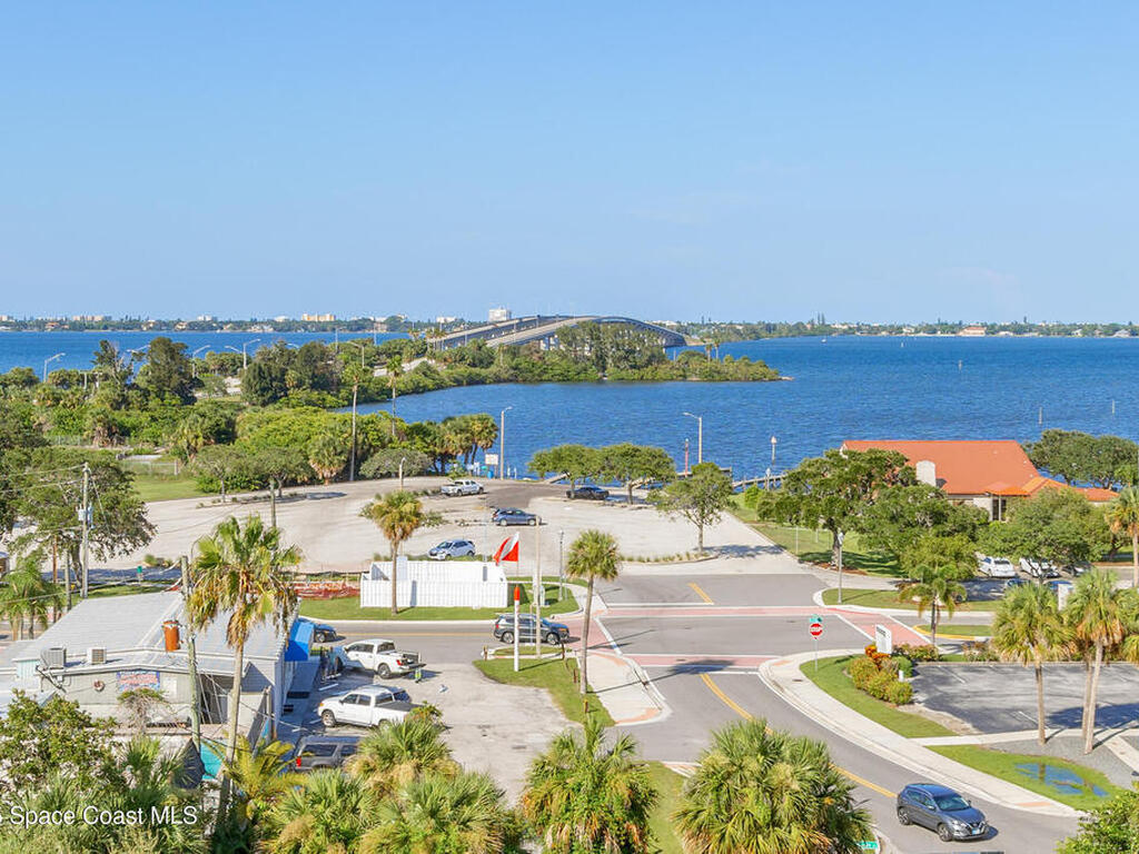 1211 E New Haven Avenue, Melbourne, FL 32901