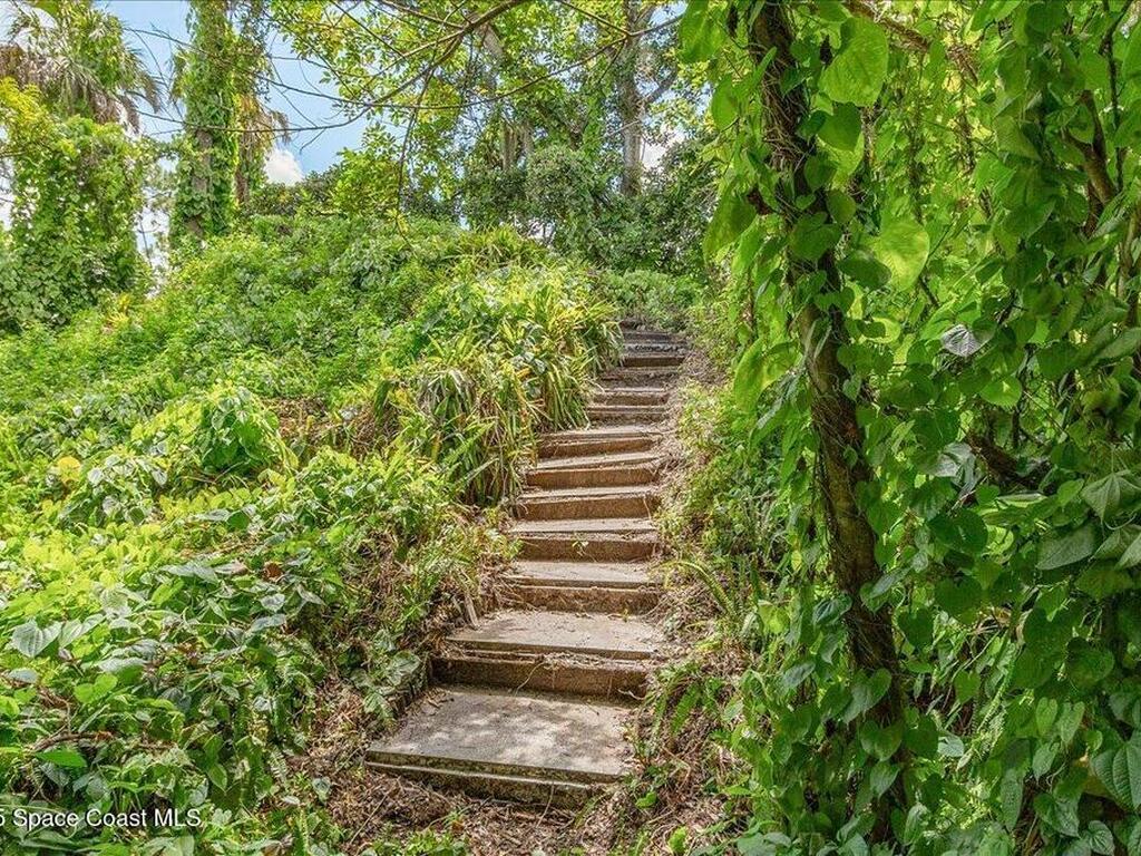 8361 Sylvan Drive, West Melbourne, FL 32904