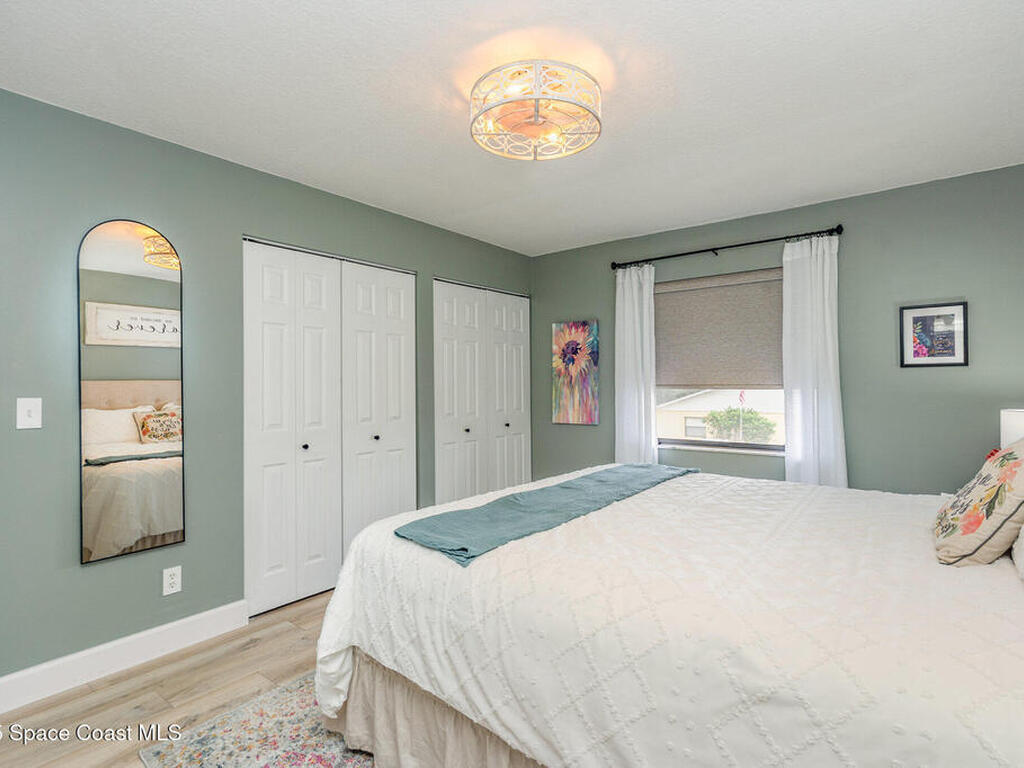 594 N Wickham Road, Melbourne, FL 32935