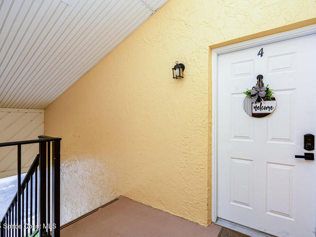 594 N Wickham Road, Melbourne, FL 32935