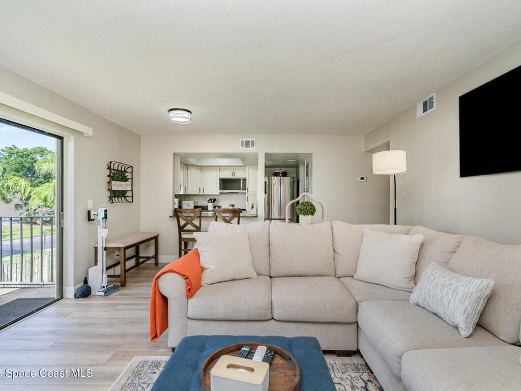 594 N Wickham Road, Melbourne, FL 32935