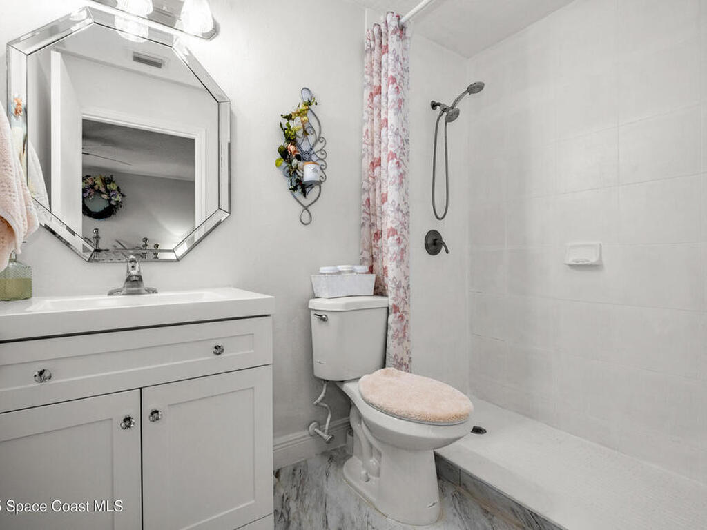 7667 N Wickham Road, Suntree, FL 32940