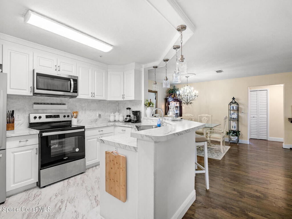 7667 N Wickham Road, Suntree, FL 32940