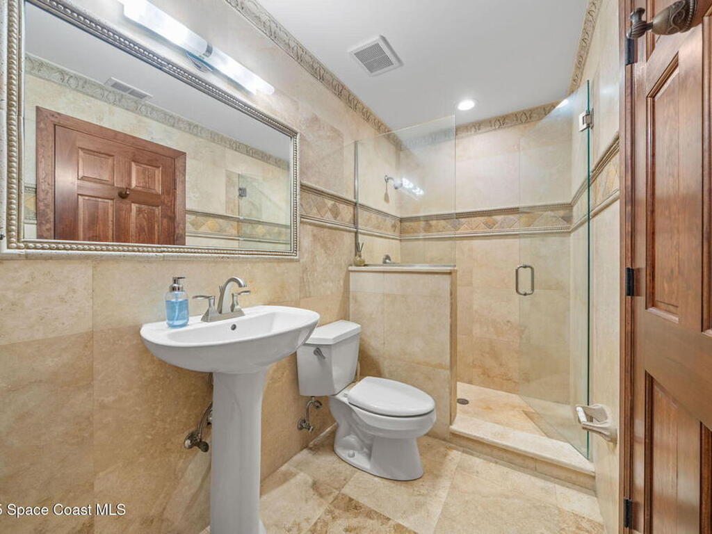 1855 Plantation Circle, Palm Bay, FL 32909