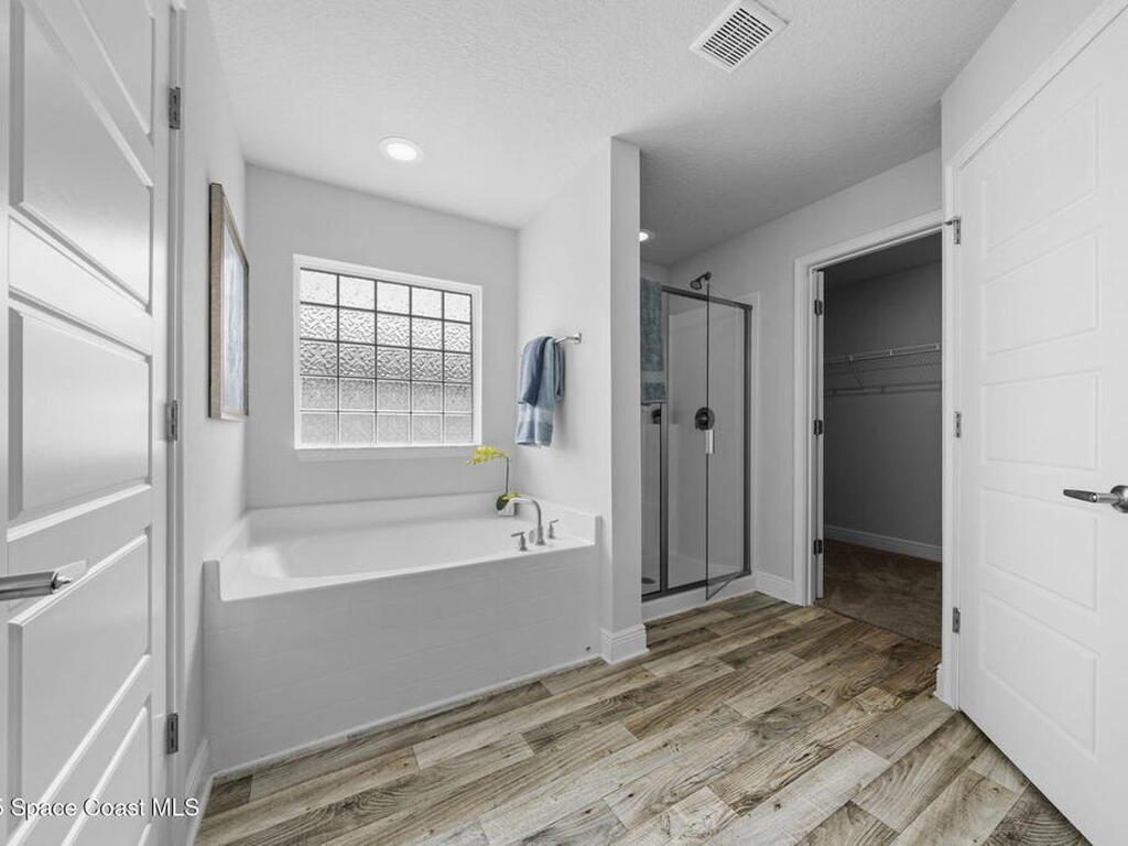 880 De Groodt Road, Palm Bay, FL 32908